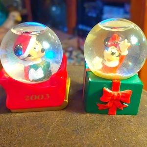2003 Disney Mickey and Minnie Small Snow Globes JC Penney
